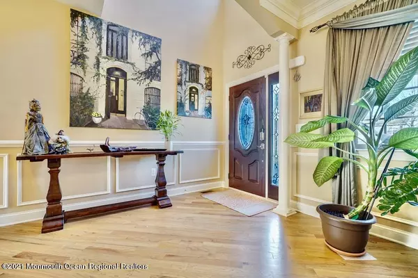 Marlboro, NJ 07746,108 Pelican Court