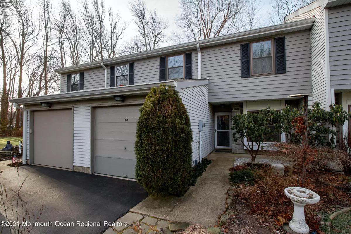 Oceanport, NJ 07757,72 Horseshoe Court