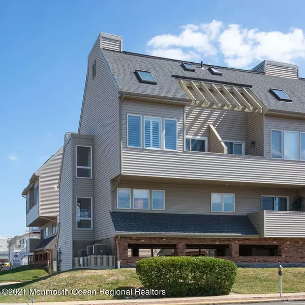 Seaside Heights, NJ 08751,131 Hiering Avenue #B11