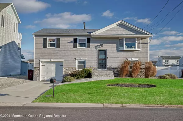 Bayville, NJ 08721,71 Ronald Avenue S