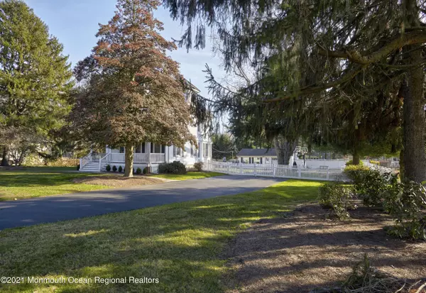 Little Silver, NJ 07739,36 Little Silver Point Road