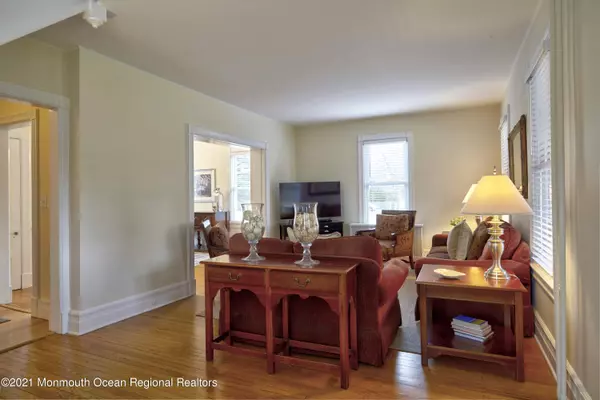 Little Silver, NJ 07739,36 Little Silver Point Road