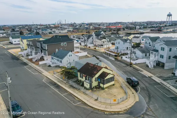Seaside Heights, NJ 08751,437 Hiering Avenue