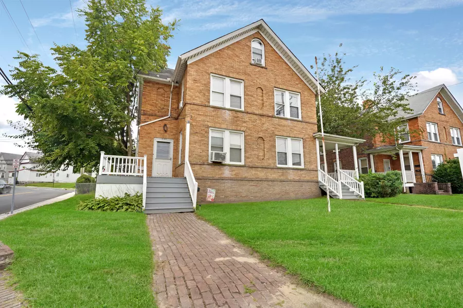 418420 Main Street, Sayreville, NJ 08872