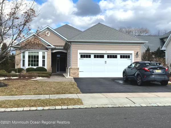 15 E Sagamore Drive, Farmingdale, NJ 07727