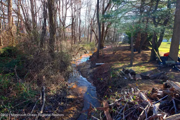 Belford, NJ 07718,700 Hopping Road