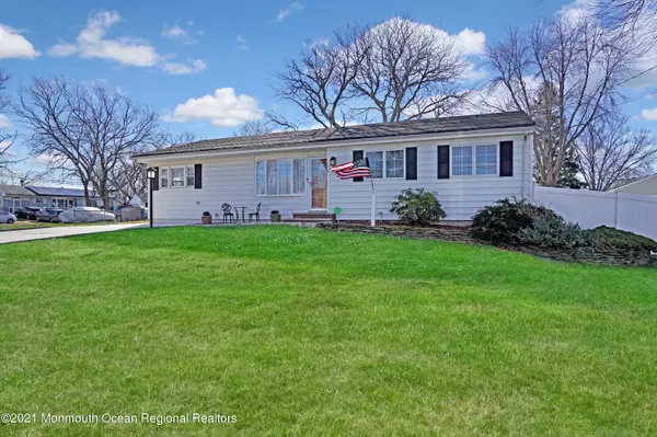 Parlin, NJ 08859,17 Bucknell Road