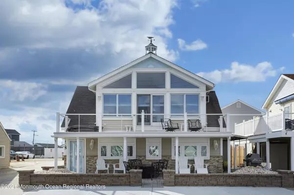 10 Inlet Drive,  Point Pleasant Beach,  NJ 08742