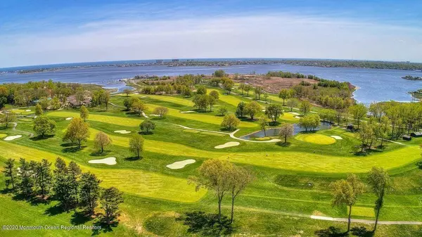 Rumson, NJ 07760,4 Club Way