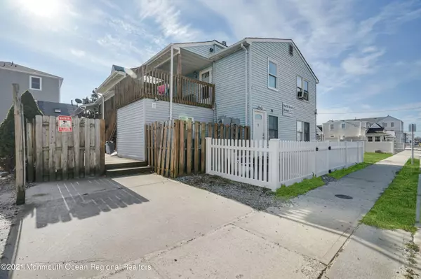 Seaside Heights, NJ 08751,39 Sampson Avenue #A3