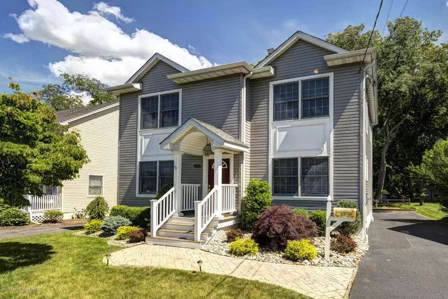 120 Markham Place, Little Silver, NJ 07739