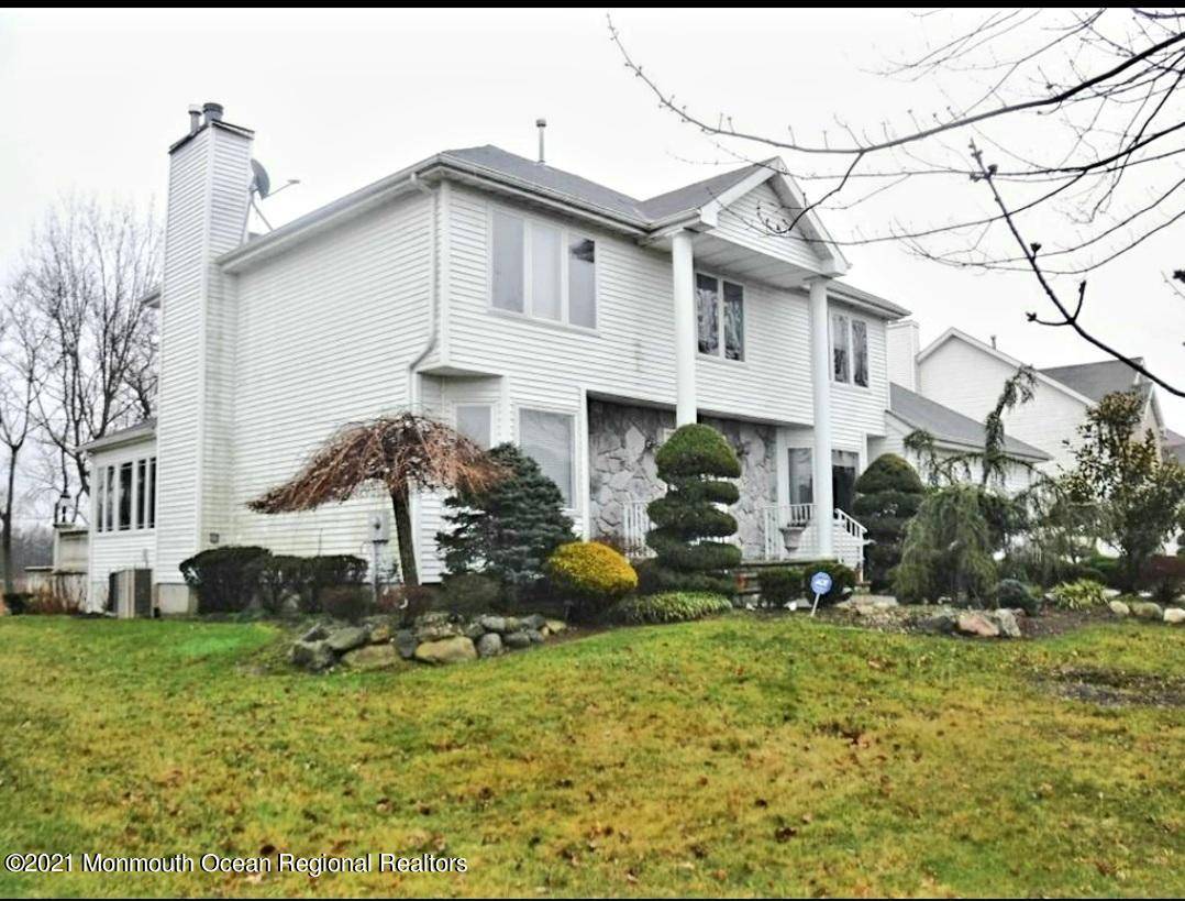 East Brunswick, NJ 08816,39 Jernee Drive