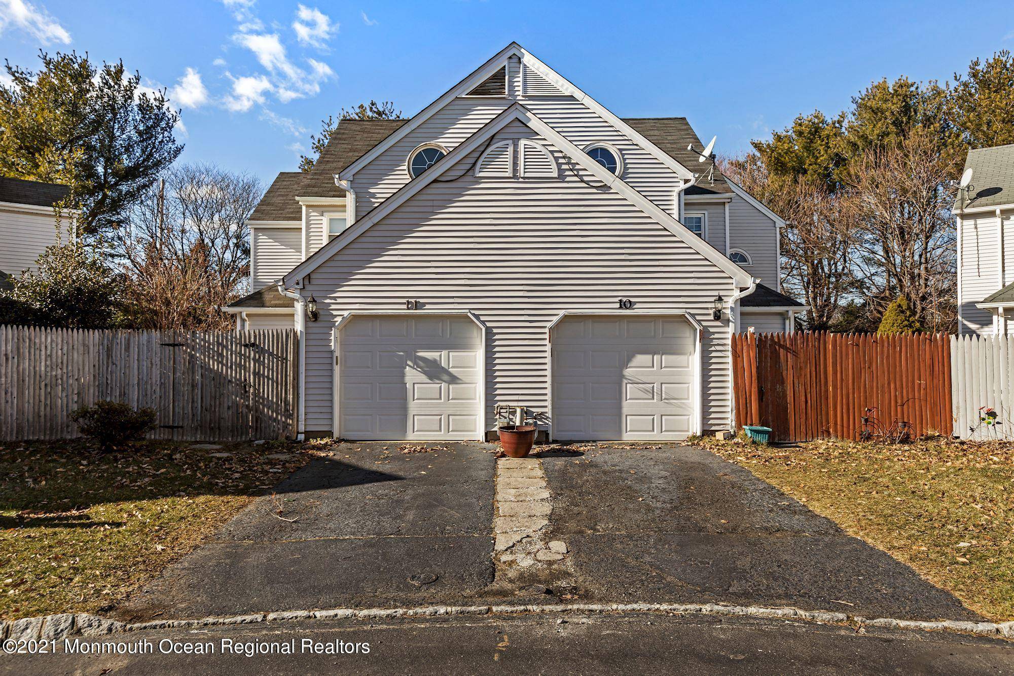 Freehold, NJ 07728,10 Poe Court