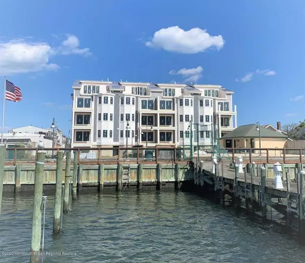 Sea Bright, NJ 07760,150 Ocean Avenue ##22