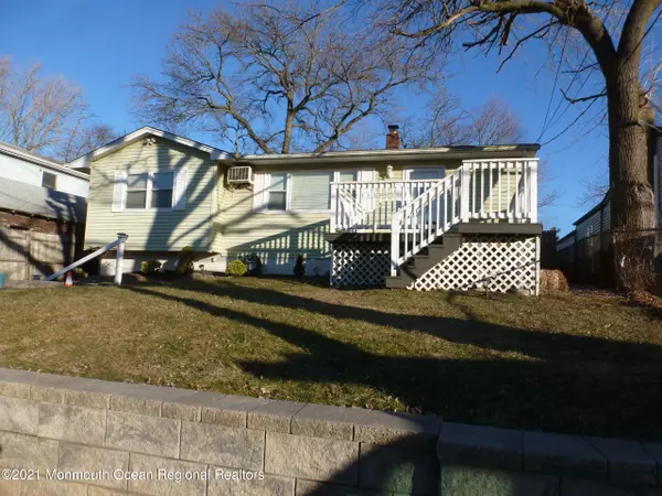 379 Laurence Parkway, Laurence Harbor, NJ 08879