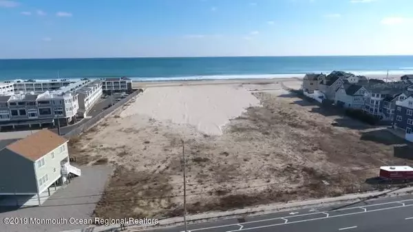 Mantoloking, NJ 08738,9 Cummins Street #24