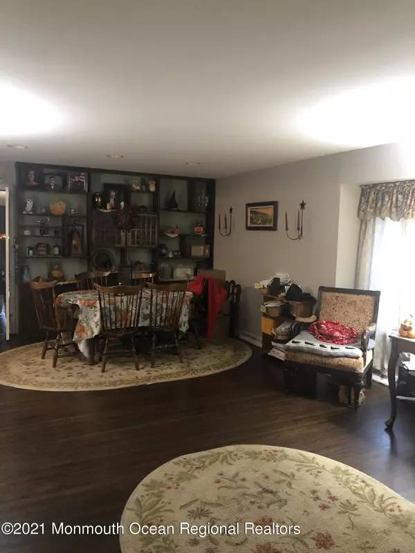 Glendora, NJ 08029,2409 Plantation Drive