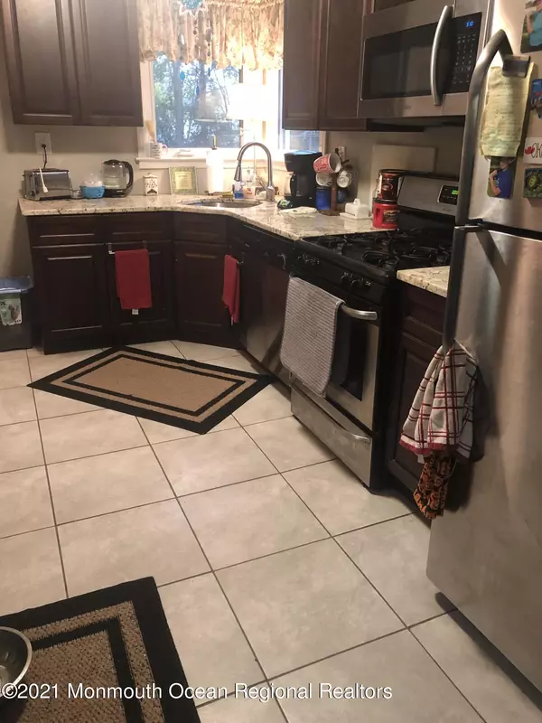 Glendora, NJ 08029,2409 Plantation Drive