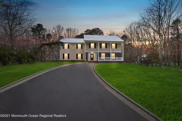 2 Deer Run Drive, Millstone, NJ 08510