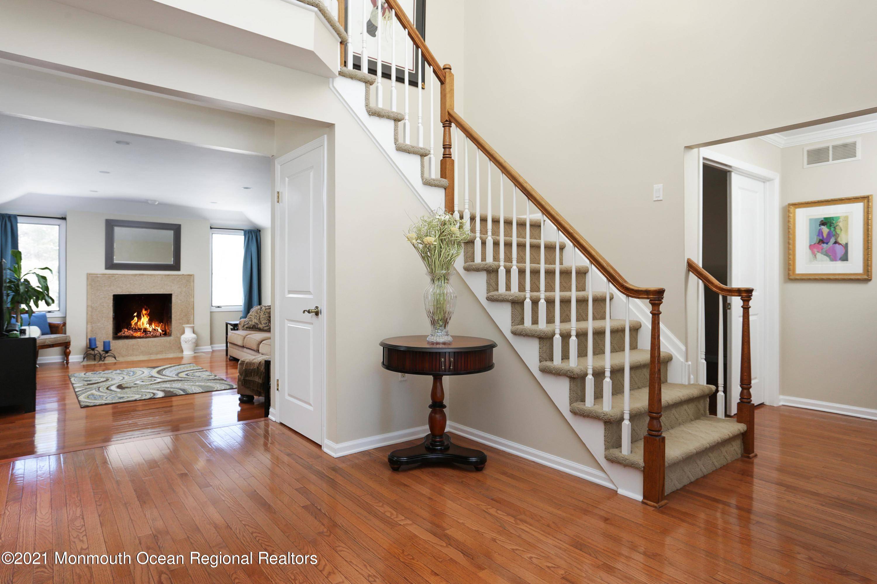 6 Boxwood Drive, Colts Neck, NJ 07722