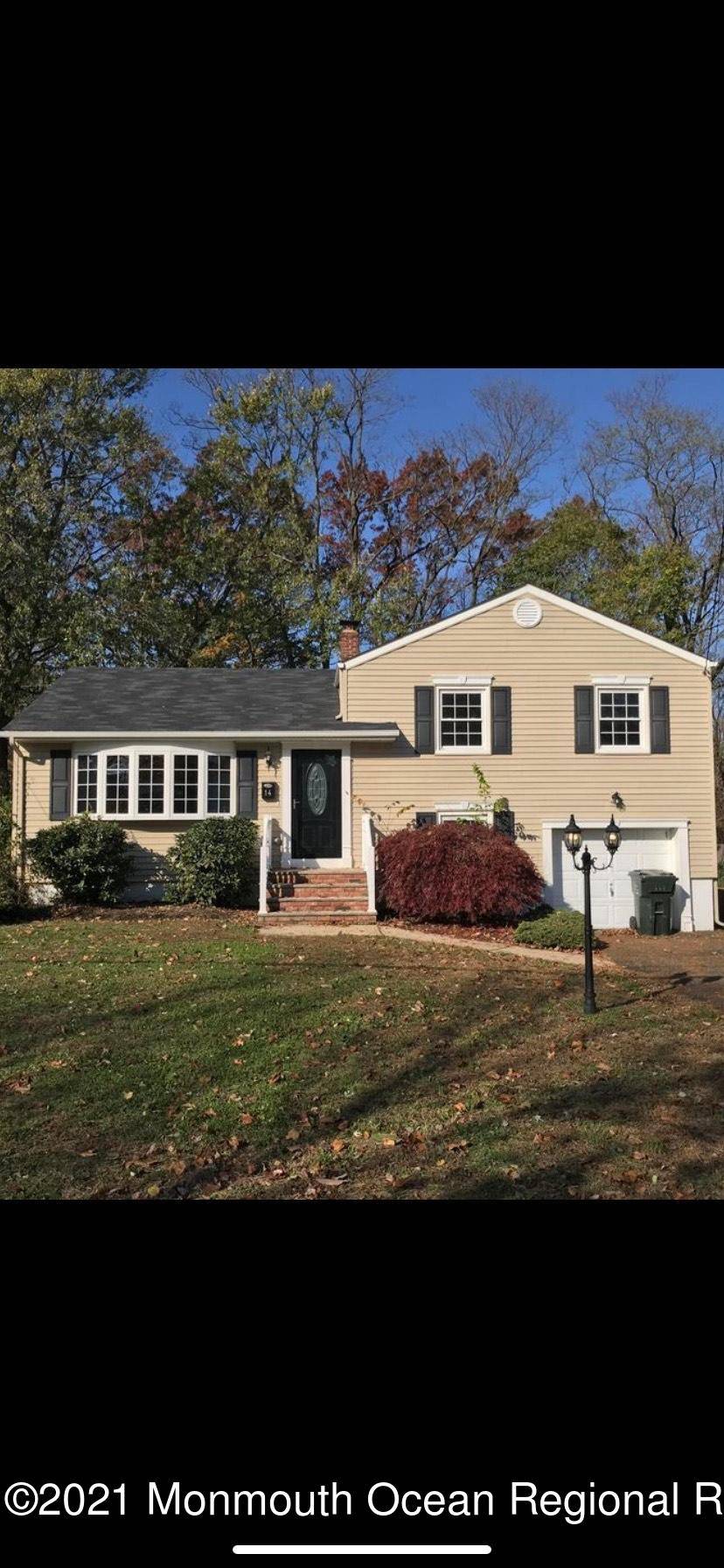 14 Henry Drive, Middletown, NJ 07748