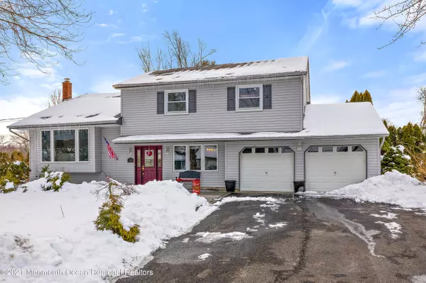 Marlboro, NJ 07746,30 Ottowa Road S