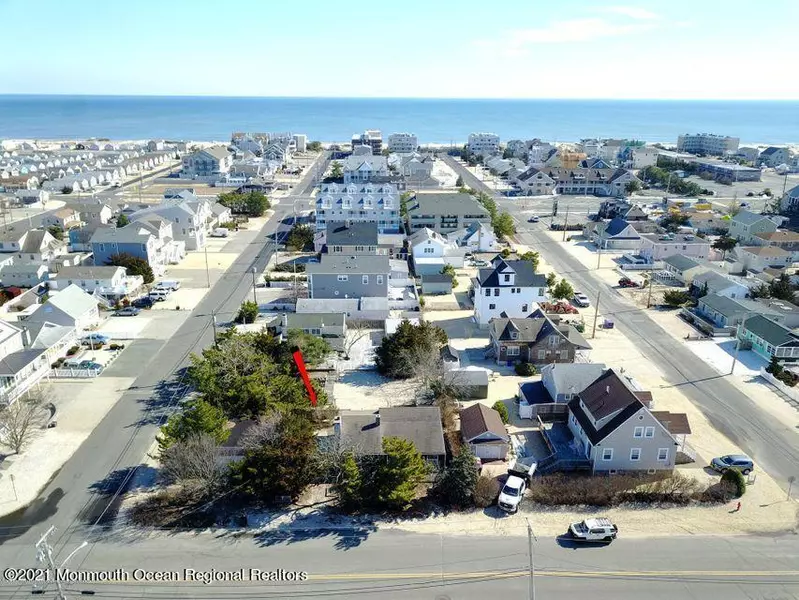 2105 Barnegat Avenue, South Seaside Park, NJ 08752