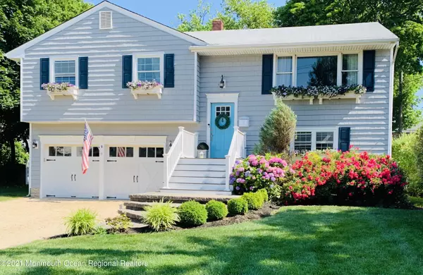 24 Lincoln Avenue, Rumson, NJ 07760