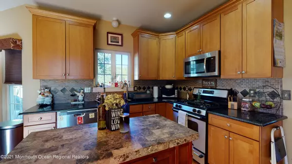 Matawan, NJ 07747,104 Springhill Road