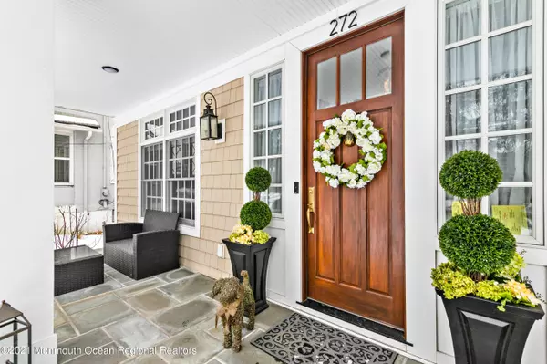 Fair Haven, NJ 07704,272 Fair Haven Road