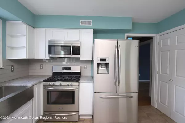 Stafford, NJ 08050,101 Atlantis Avenue