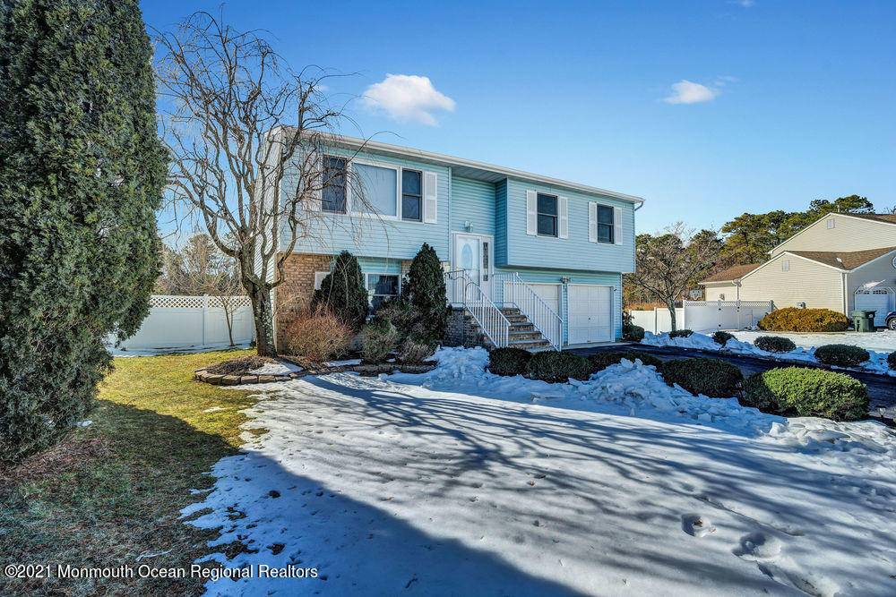 Howell, NJ 07731,36 Gladiola Drive