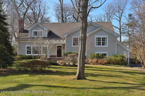 9 Circle Drive, Rumson, NJ 07760