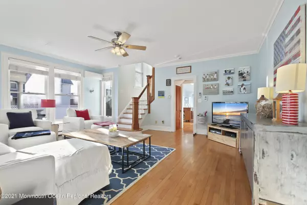 Bradley Beach, NJ 07720,117 Park Place Avenue