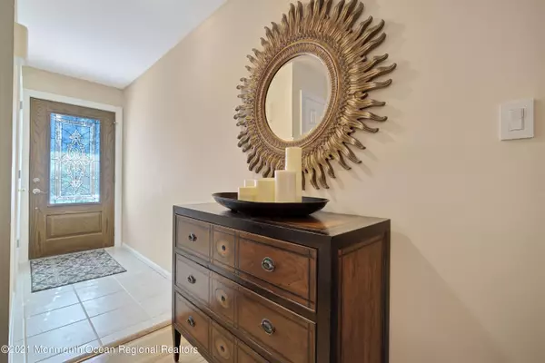 Fords, NJ 08863,137 Howell Avenue #137