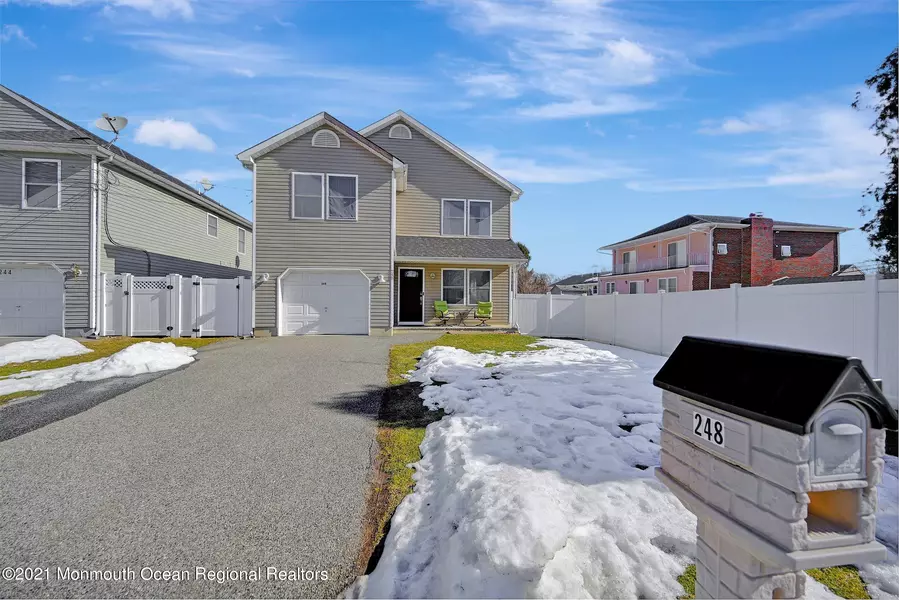 248 Center Street, Keyport, NJ 07735