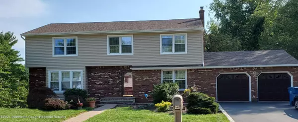 Marlboro, NJ 07746,15 Overhill Drive