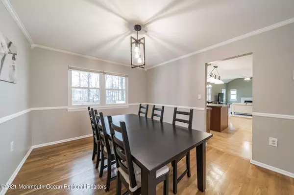 Matawan, NJ 07747,18 Donald Circle