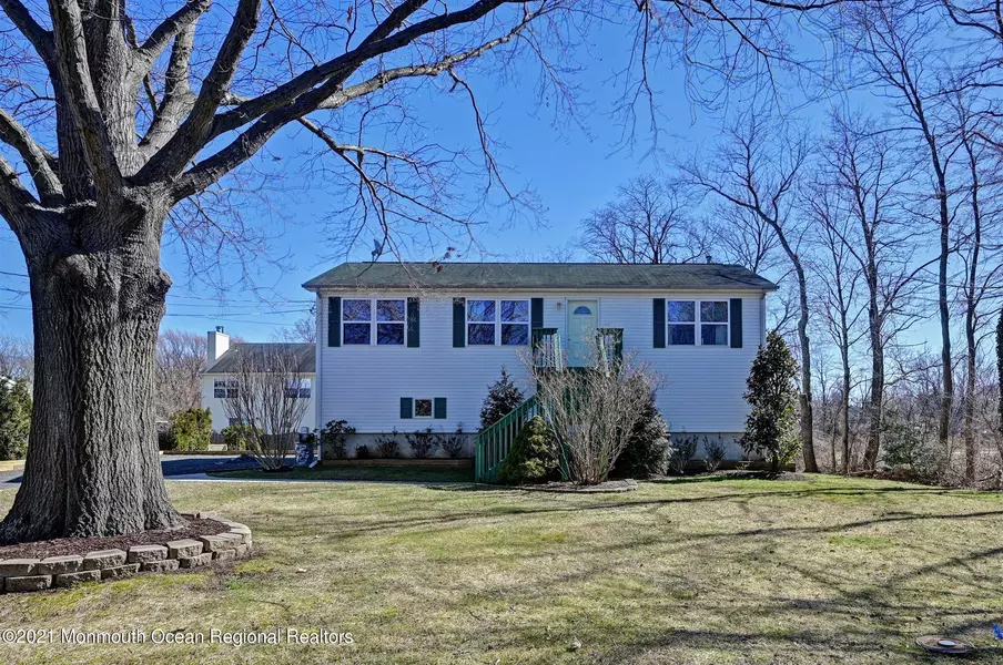 38 Fairfield Avenue, Oceanport, NJ 07757