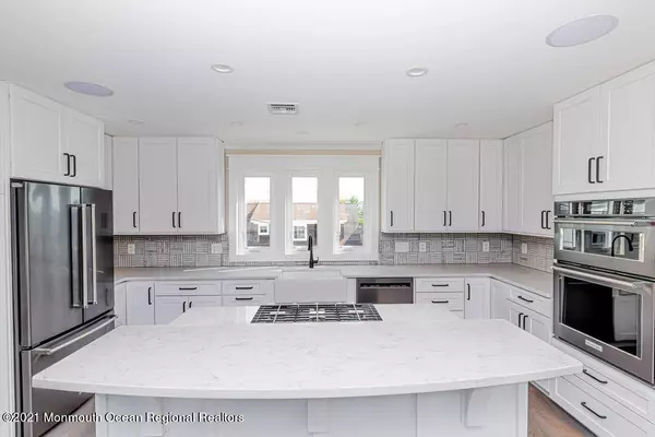 Mantoloking, NJ 08738,115 Neptune Court