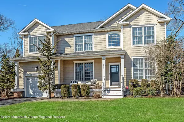 229 Ida Drive, Point Pleasant, NJ 08742