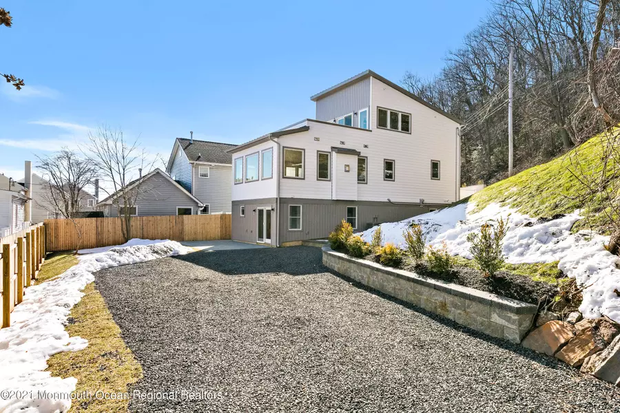 278 Bayside Drive, Highlands, NJ 07732