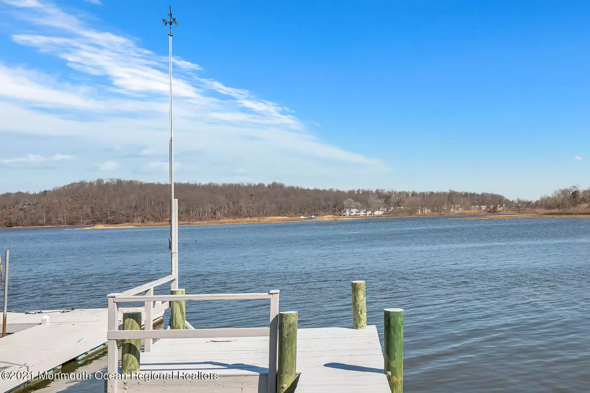 Rumson, NJ 07760,23 Avenue Of Two Rivers