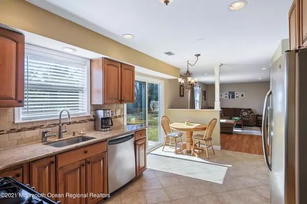 Aberdeen, NJ 07747,52 Halleran Court