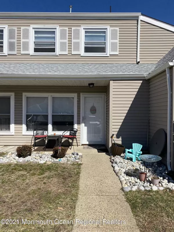 20 Gibraltar Court, Barnegat, NJ 08005