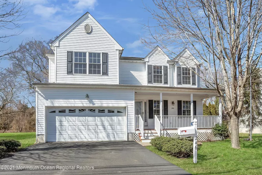 246 Church Street, Belford, NJ 07718