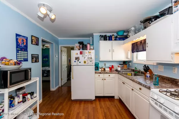 Little Egg Harbor, NJ 08087,26 W Mohawk Drive