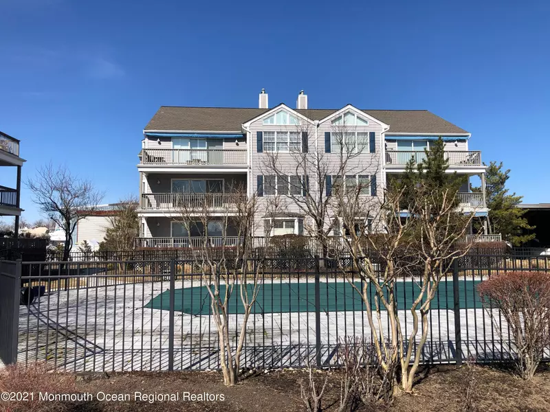 104 Bay Point Harbour, Point Pleasant, NJ 08742