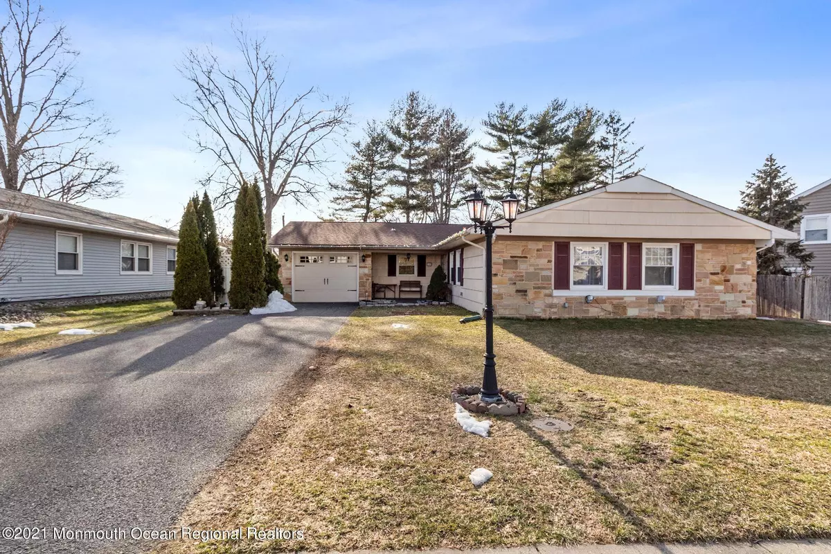 Aberdeen, NJ 07747,144 Idlewild Lane