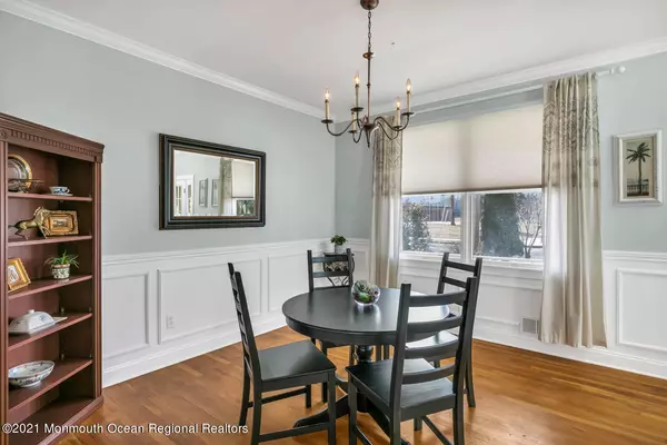 Rumson, NJ 07760,51 Forrest Avenue